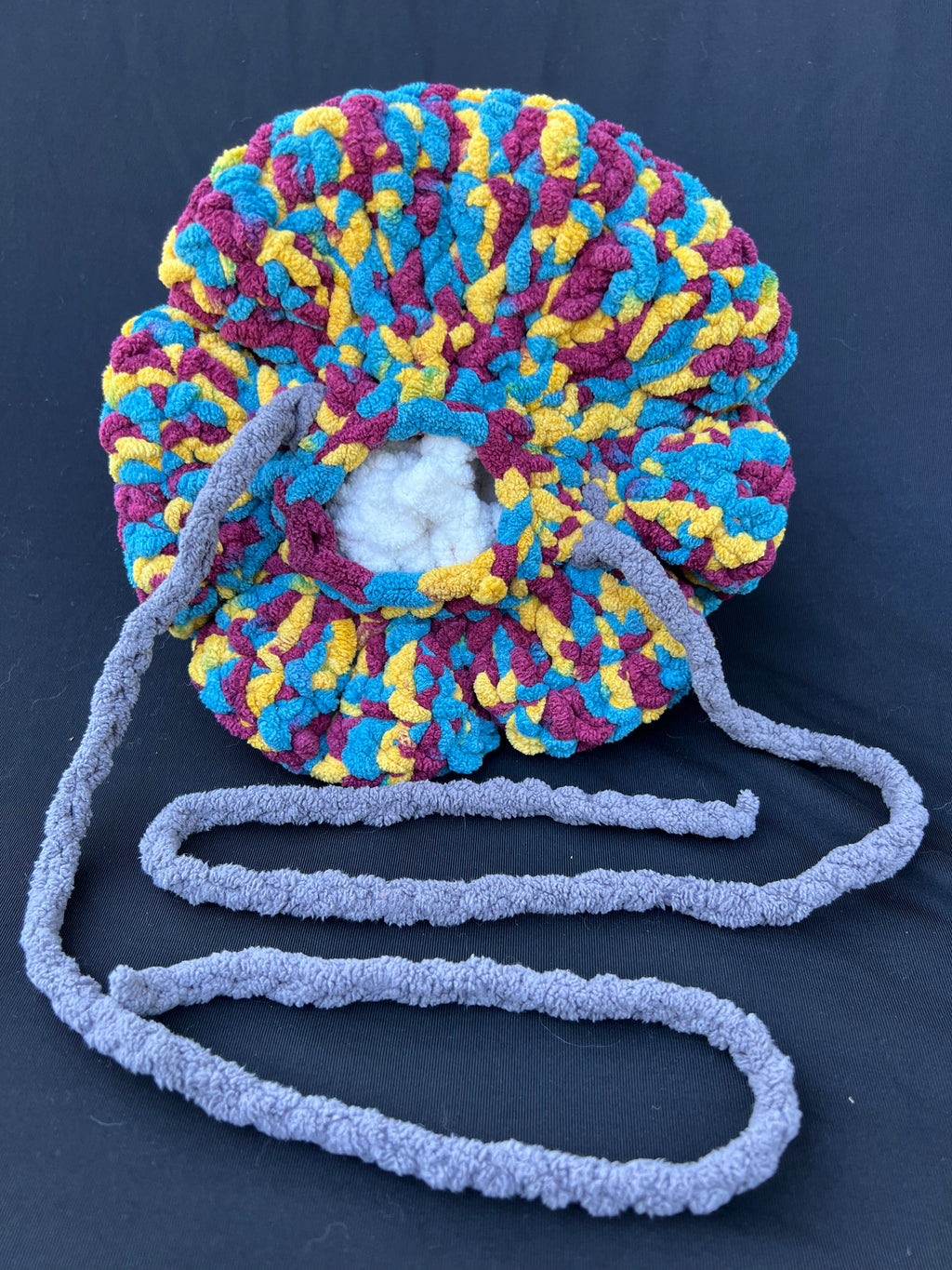 Jellyfish Mama with Babies