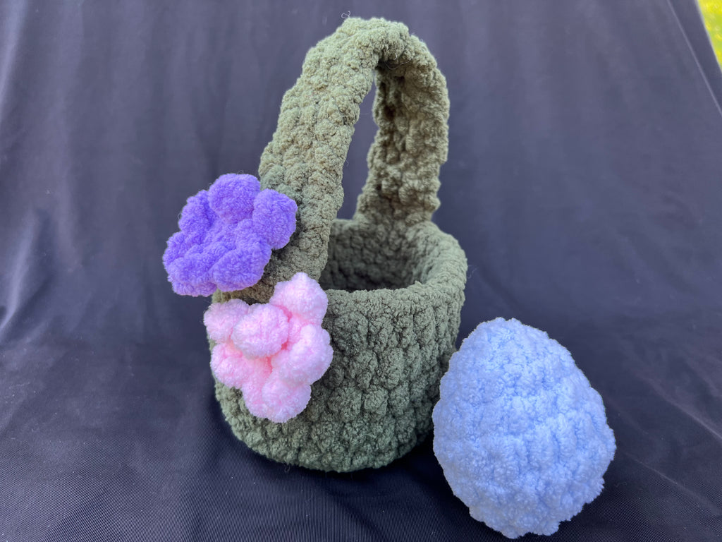 Crochet Easter Egg Basket with Egg